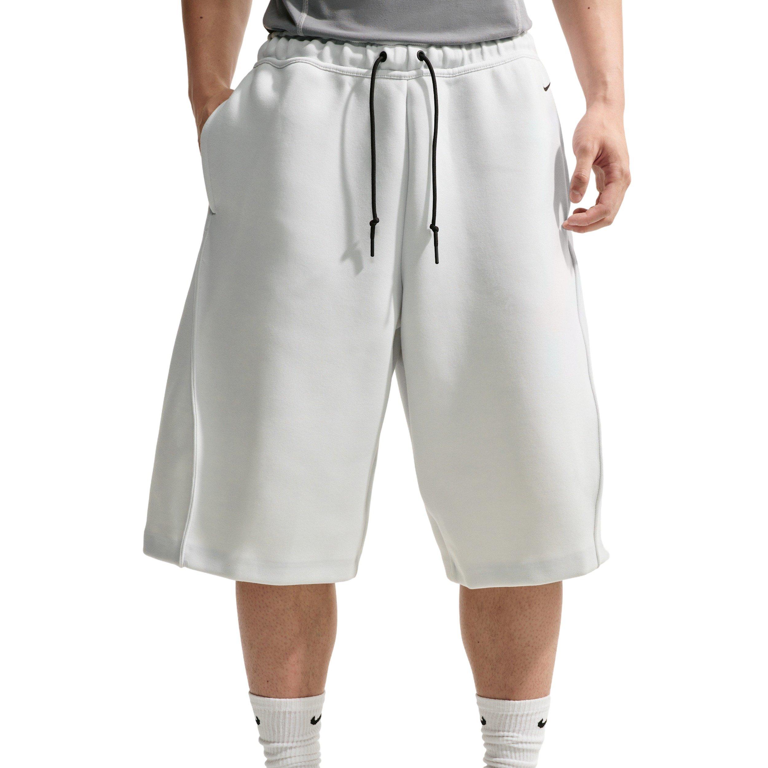 Nike Men's Tech Fleece Oversized Fit Shorts - WHITE
